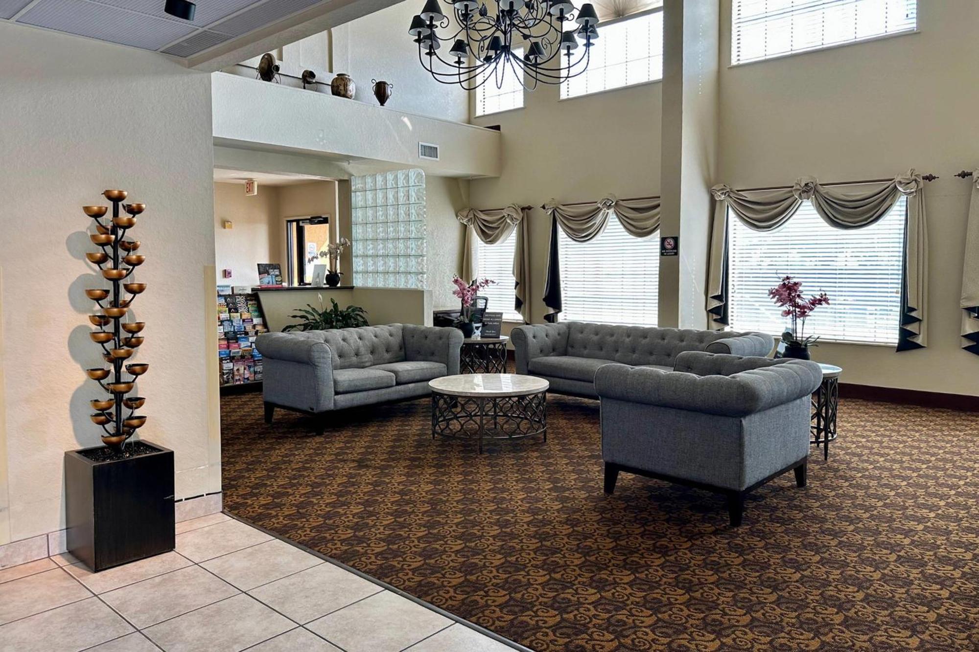 Quality Suites San Antonio Bagian luar foto